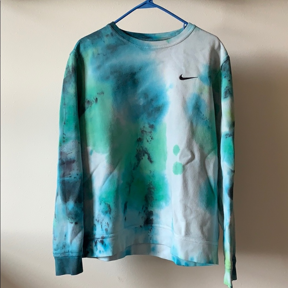 NIKE crew neck tie dye